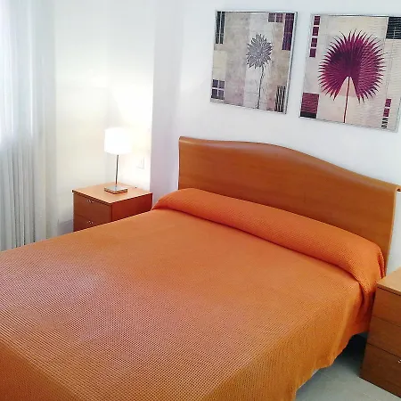 Las Dunas-4 By Interhome